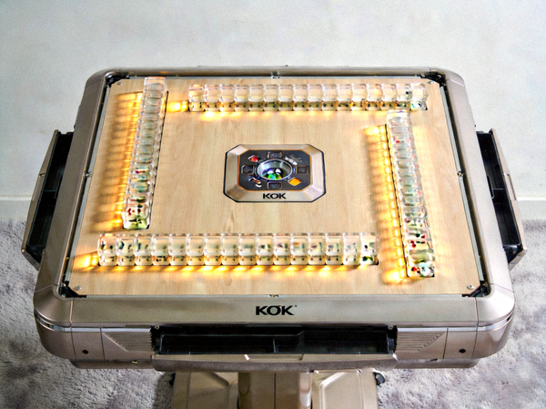 KOK智能折叠款全自动麻将机小户型家用产品图
